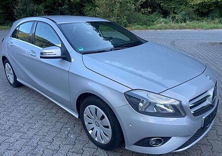 Mercedes-Benz A 180 A -Klasse BlueEfficiency