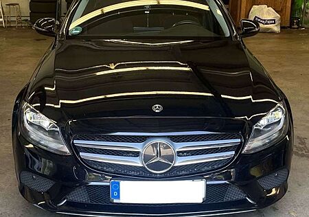 Mercedes-Benz C 220 d 4Matic 9G-TRONIC