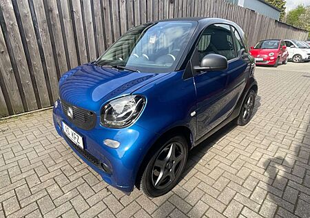 Smart ForTwo 453 Coupe KLIMA SHZ ALU´S SERVO 1HAND