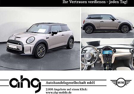 Mini Cooper SE . Electric Collection ACC Harman/K