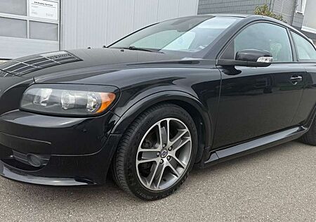 Volvo C30 2.0 D Momentum AUTOMATIK TÜV,KLIMA,LEDER,SCHIEBE