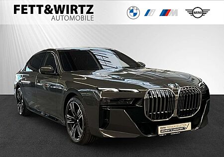 BMW 740 d xDrive M Sport|TV-Fond-Entertainment-Experience