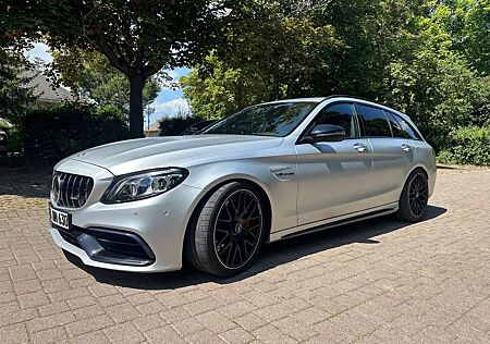 Mercedes-Benz C 63 AMG AMG C 63S AMG Perf.Sitze Perf.AGA
