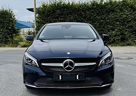 Mercedes-Benz CLA 220 Shooting Brake (CDI) d 4Matic 7G-DCT