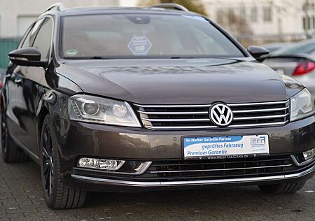 VW Passat Variant Volkswagen Highline Automatik Kamera Leder