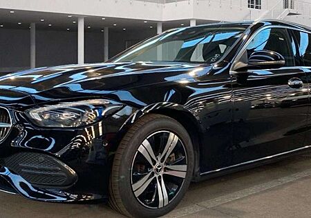Mercedes-Benz C 220 C220 4Matic Widescreen Distronic Keyless Digital
