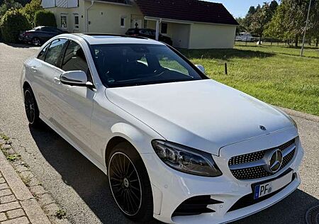 Mercedes-Benz C 200 4M AMG Line/9G/Multibeam/360Grad/Schiebedach