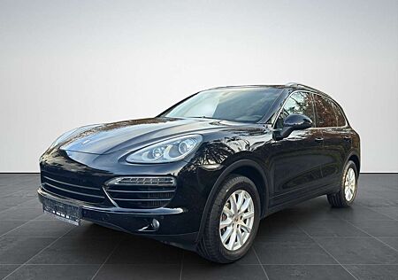 Porsche Cayenne Diesel Leder/Navi/E-Sitze/8-fach bereift