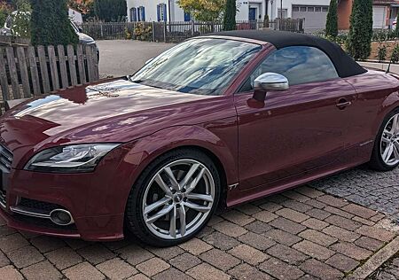 Audi TTS TT Roadster Roadster S tronic