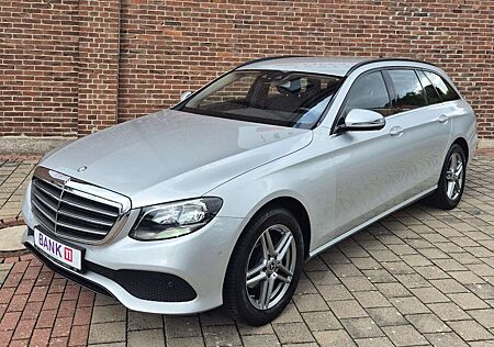 Mercedes-Benz E 220 d (W213) NAVI/PARK-PAKET/Allwetter