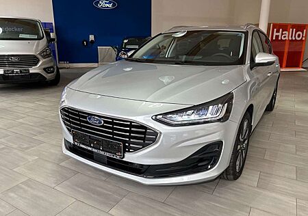 Ford Focus Turnier Titanium 1,0l Ecoboost Automatik