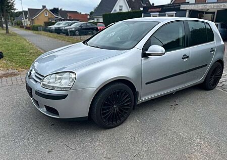 VW Golf Volkswagen V Lim. Trendline/1-Hand/Klima/Alu/Tüv