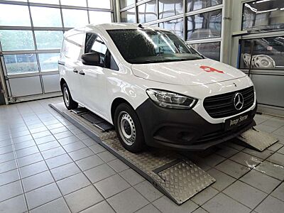 Mercedes-Benz Citan 108 CDI Pharmatransporter Heiz/Kühlsystem