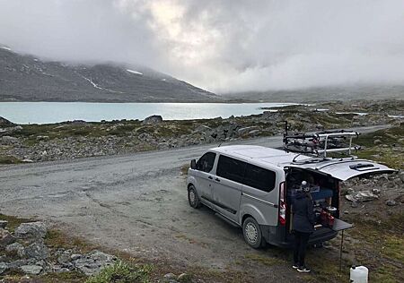 Ford Tourneo Custom mit Individuellem Camper Ausbau / Vanlife