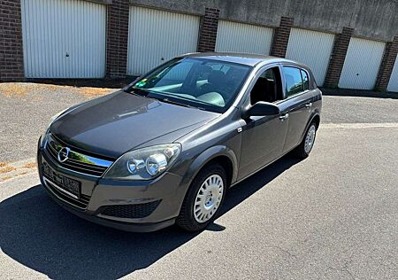Opel Astra GTC 1.4