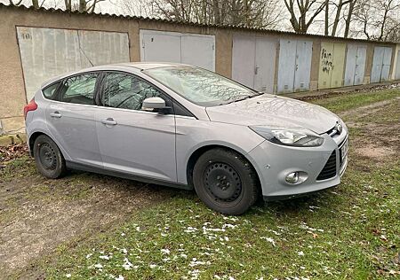 Ford Focus 1.6 EcoBoost Start-Stopp-System Titanium