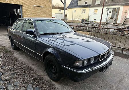 BMW 730i 730 V8