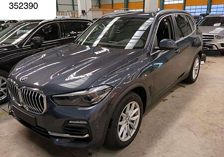 BMW X5 xDr 45 e LED 19" DrivingAss+ HeadUp Luftfeder