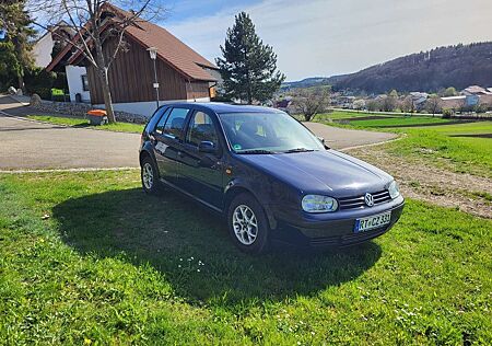 VW Golf Volkswagen 1.4