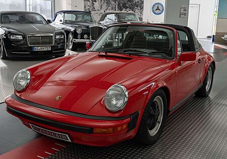 Porsche 911 Carrera SC Targa