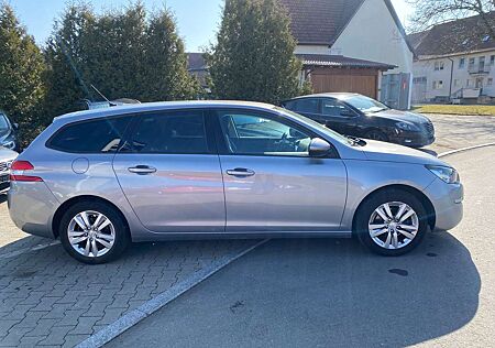 Peugeot 308 Active*Navi Plus*PDC*Tempomat*TÜV/AU NEU*