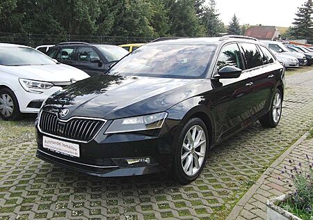 Skoda Superb Combi 2.0 TDI Style Automatik