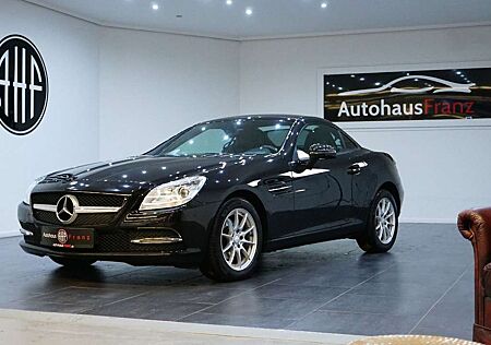 Mercedes-Benz SLK 200 *Airscarf*AMG-LINE*PDC*Pano*Variodach*NAV