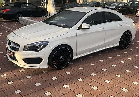 Mercedes-Benz CLA 200 (117.343)