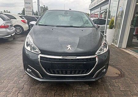 Peugeot 208 Allure