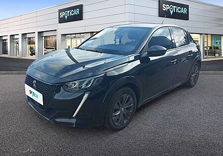 Peugeot e-208 Allure Pack 136 SOH 93% incl. Winterräder