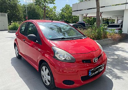Toyota Aygo (X) 1,0 Klima Navi Euro 5 tel 01708044052