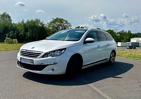 Peugeot 308 SW 2015