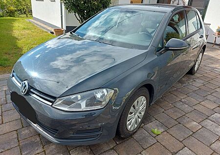 VW Golf Volkswagen VII Trendline 1.2 Klima Scheckheftgepflegt