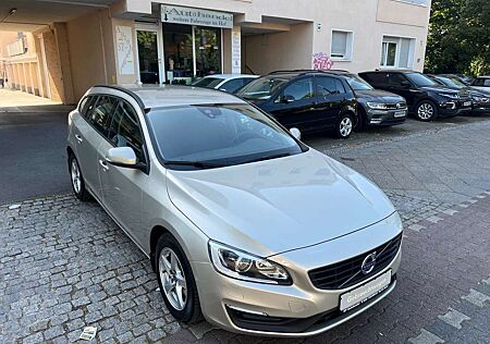 Volvo V60 Linje Business/Automatik/Klimatr./Navi/Xenon/Euro6