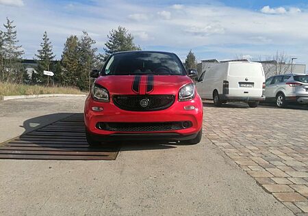 Smart ForFour Basis 52 kW(453.042)TÜV 12-2026/ 2 Hand/Euro 6