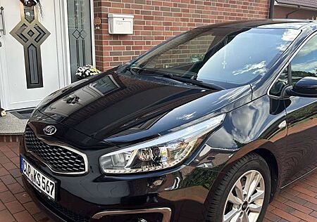 Kia Cee'd Ceed / UEFA Euro 2016