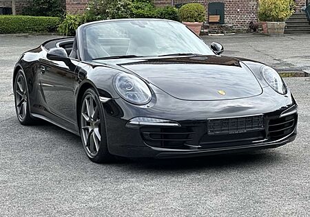 Porsche 991 911 Carrera 4 Cabriolet PDK*SPORTABGAS*BOSE*PASM*K