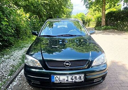 Opel Astra Opel Astra 1.6 16v Tausch ist auch möglich !