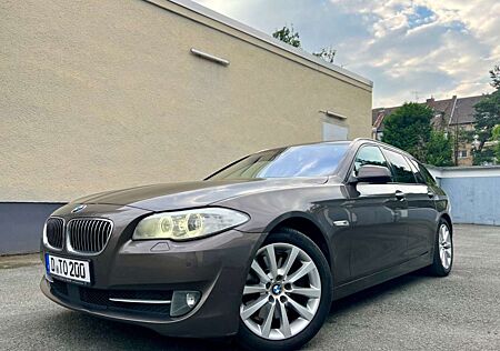 BMW 535 D F11 Head Up, Pano, ATM 100000 Km Soft Close