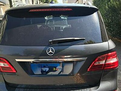 Mercedes-Benz ML 350 BlueTEC 4MATIC 7G-TRONIC
