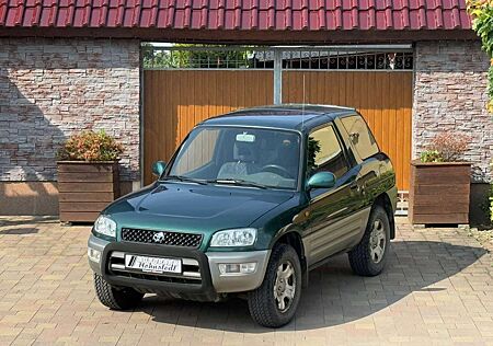 Toyota RAV 4 *Allrad,AHK,TÜV,General-Grabber*