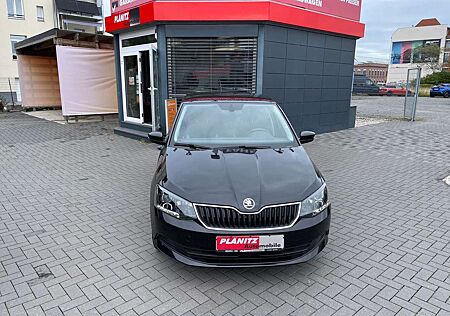 Skoda Fabia Ambition/Bluetooth/USB/PDC/Tempomat/Navi