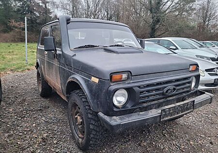 Lada Niva 1.7i 4x4