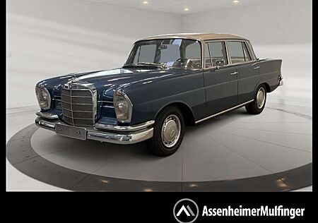 Mercedes-Benz 220 SEB **sehr guter Zustand,Heckflosse TOP restaurier