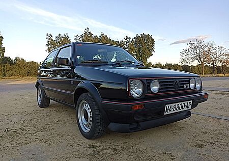 VW Golf GTI Volkswagen SCHWARZ ROSTFREI 3 Türen wenig Kilometer 2. Hd