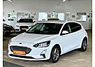 Ford Focus Lim. Cool & Connect ATG *SHZ*NAV*LED*ACC*