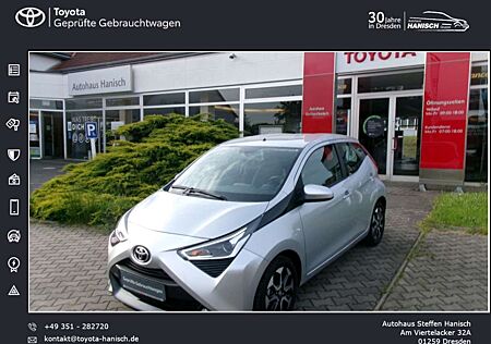 Toyota Aygo (X) x-play club