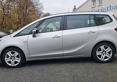 Opel Zafira Edition /kein Unfall/voll Schekcheft/ZR NEU/7Si