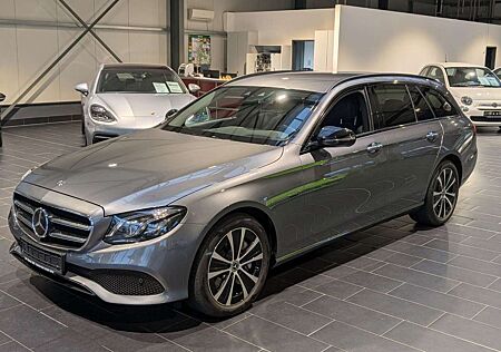 Mercedes-Benz E 300 de T 9G-TRONIC Avantgarde Navi AHK 8fach