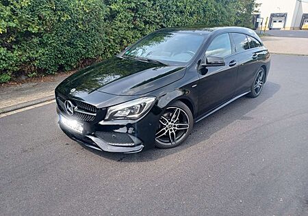 Mercedes-Benz CLA 200 Shooting Break AMG Line